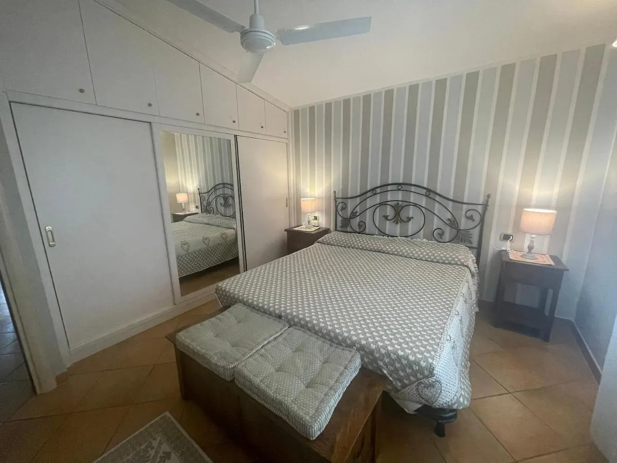 Daire Casa Vacanze SantʼAntìoco İtalya