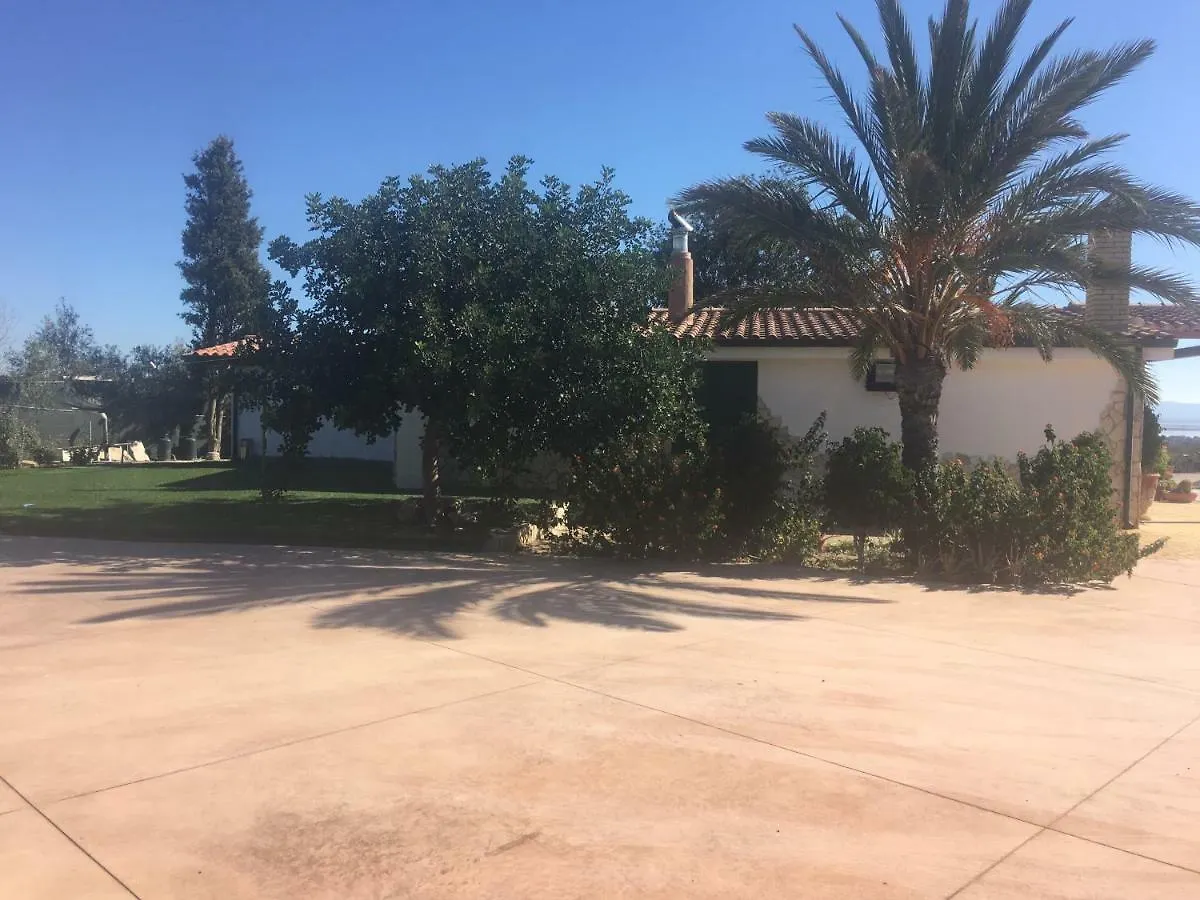 Casa Vacanze SantʼAntìoco Daire
